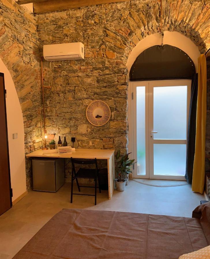 Rock & Wood - Apartment & Room La Spezia Dış mekan fotoğraf