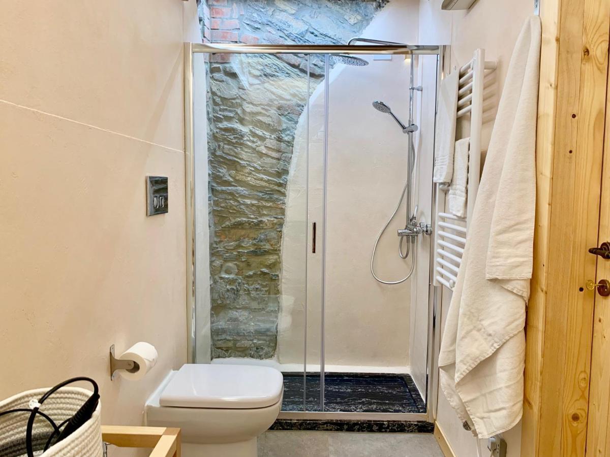 Rock & Wood - Apartment & Room La Spezia Dış mekan fotoğraf
