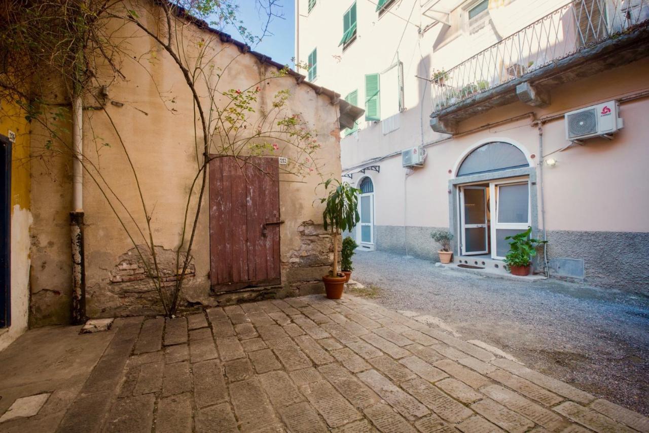 Rock & Wood - Apartment & Room La Spezia Dış mekan fotoğraf